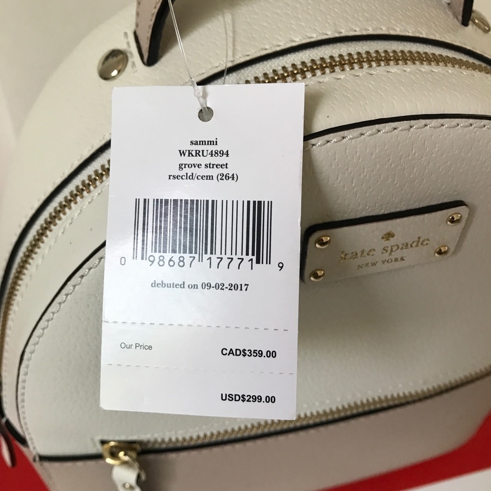 💦🏝Kate spade backpack bag🏝small size - Picture 2 of 8